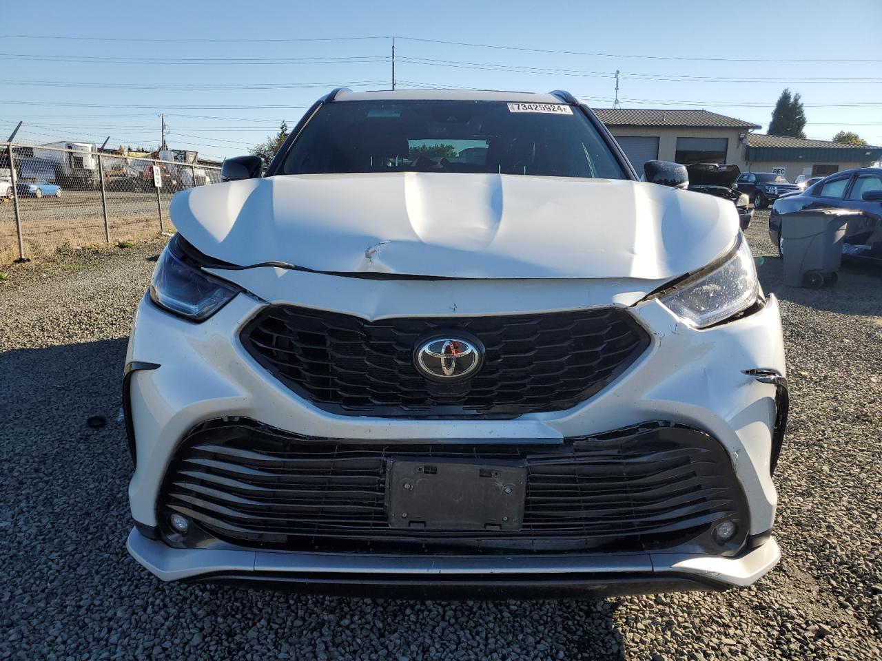 2022 TOYOTA HIGHLANDER XSE VIN:5TDJZRBH3NS221887