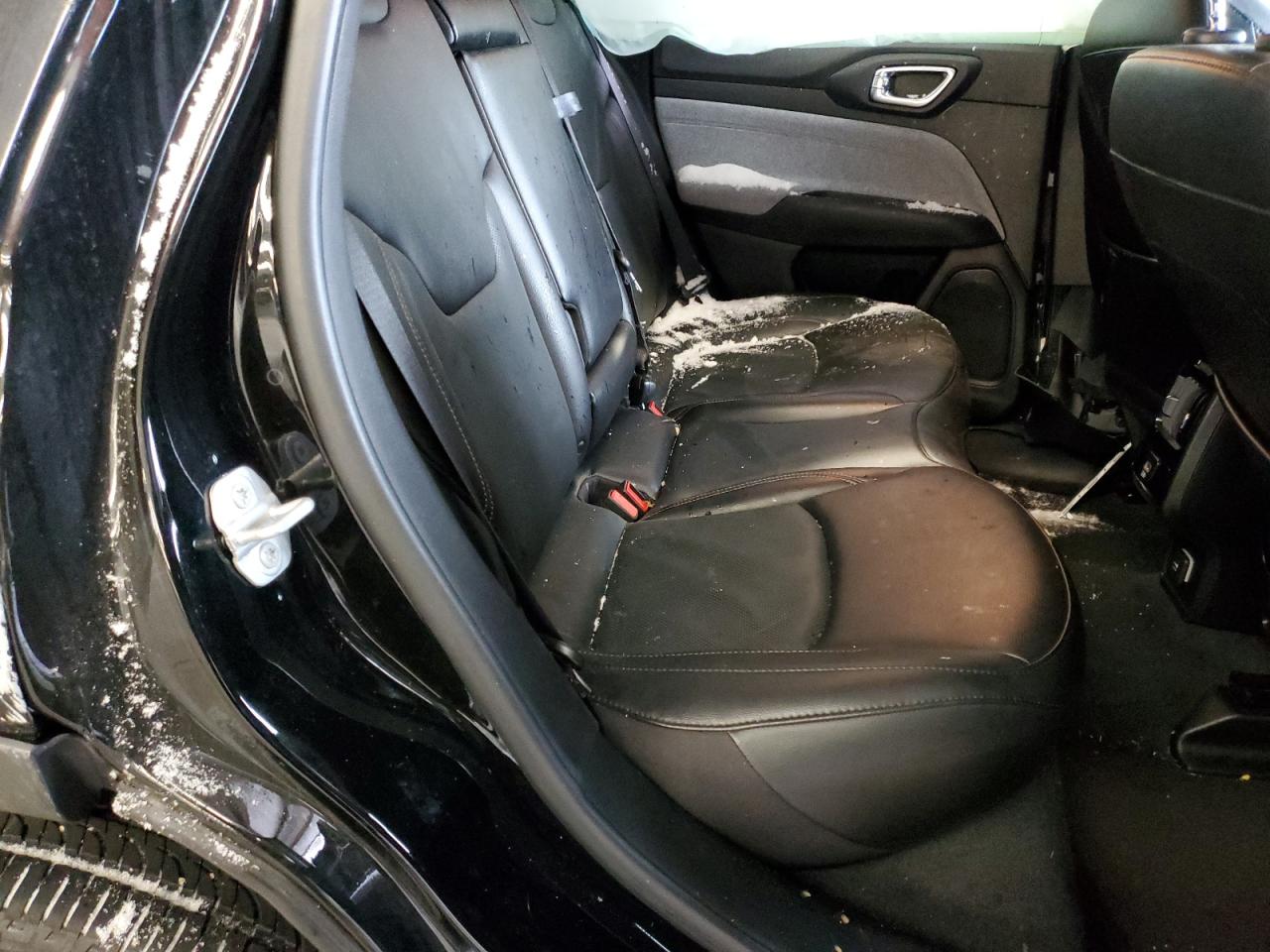 2022 JEEP COMPASS LATITUDE LUX VIN:3C4NJDFBXNT190466