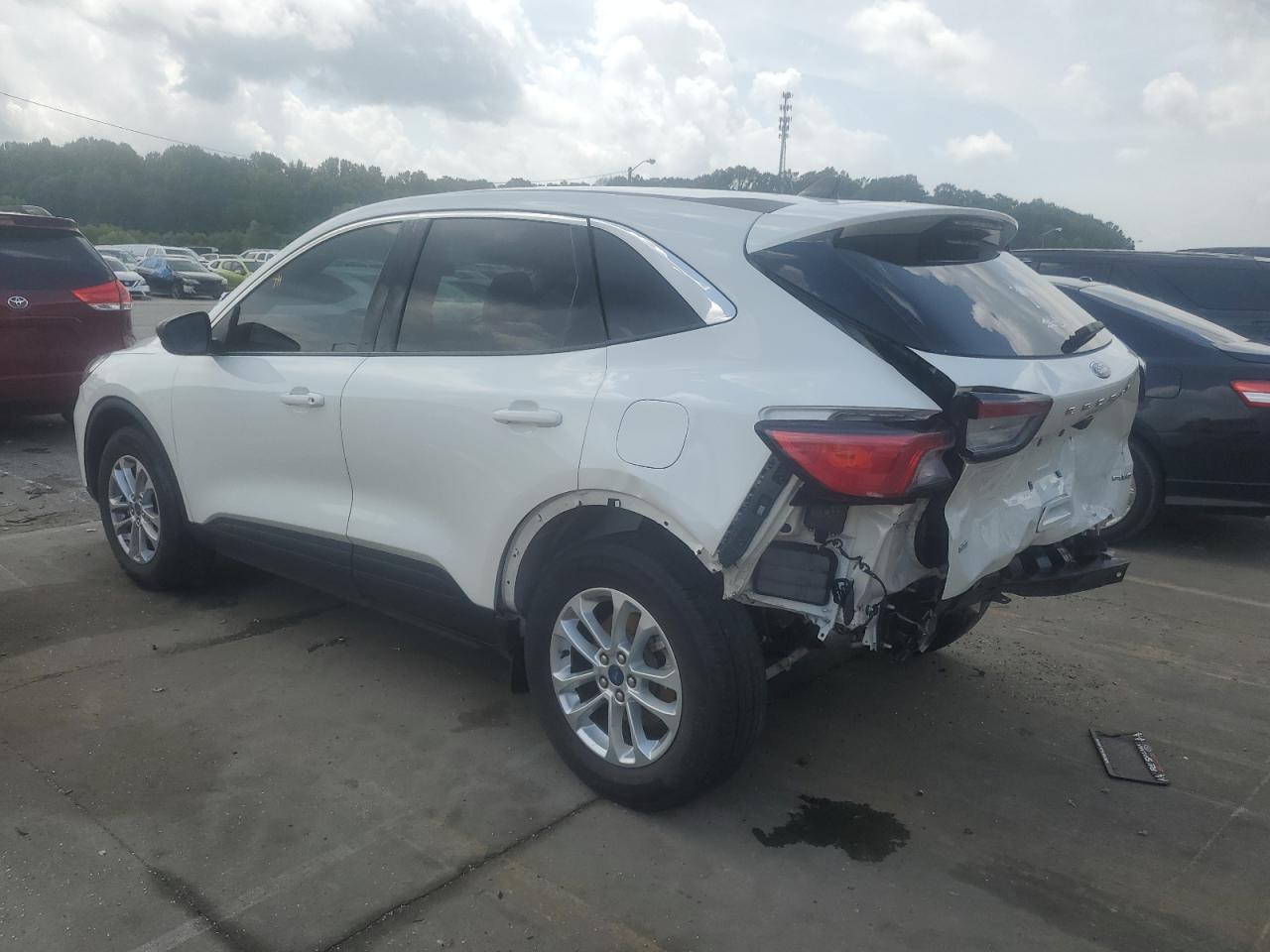 2022 FORD ESCAPE SE VIN:1FMCU9G61NUA25369