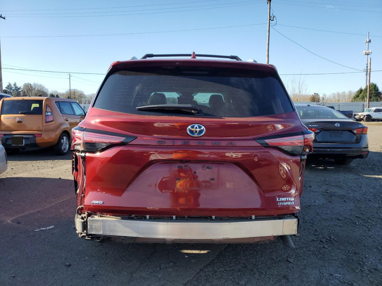 2023 TOYOTA SIENNA LIMITED VIN:5TDZSKFC3PS089598