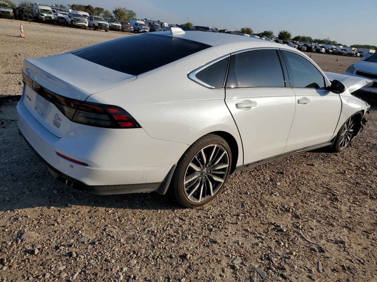 2024 HONDA ACCORD TOURING HYBRID VIN:1HGCY2F80RA013810