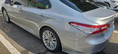 2019 Toyota Camry VIN:
