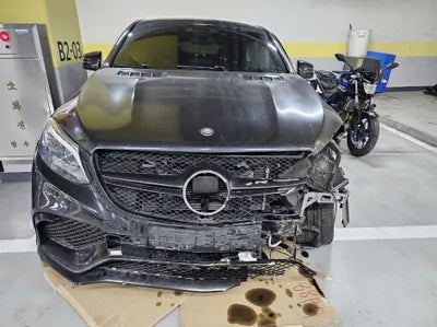 2017 Mercedes-Benz GLE 63 VIN: