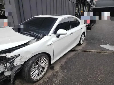 2019 Toyota Camry VIN: