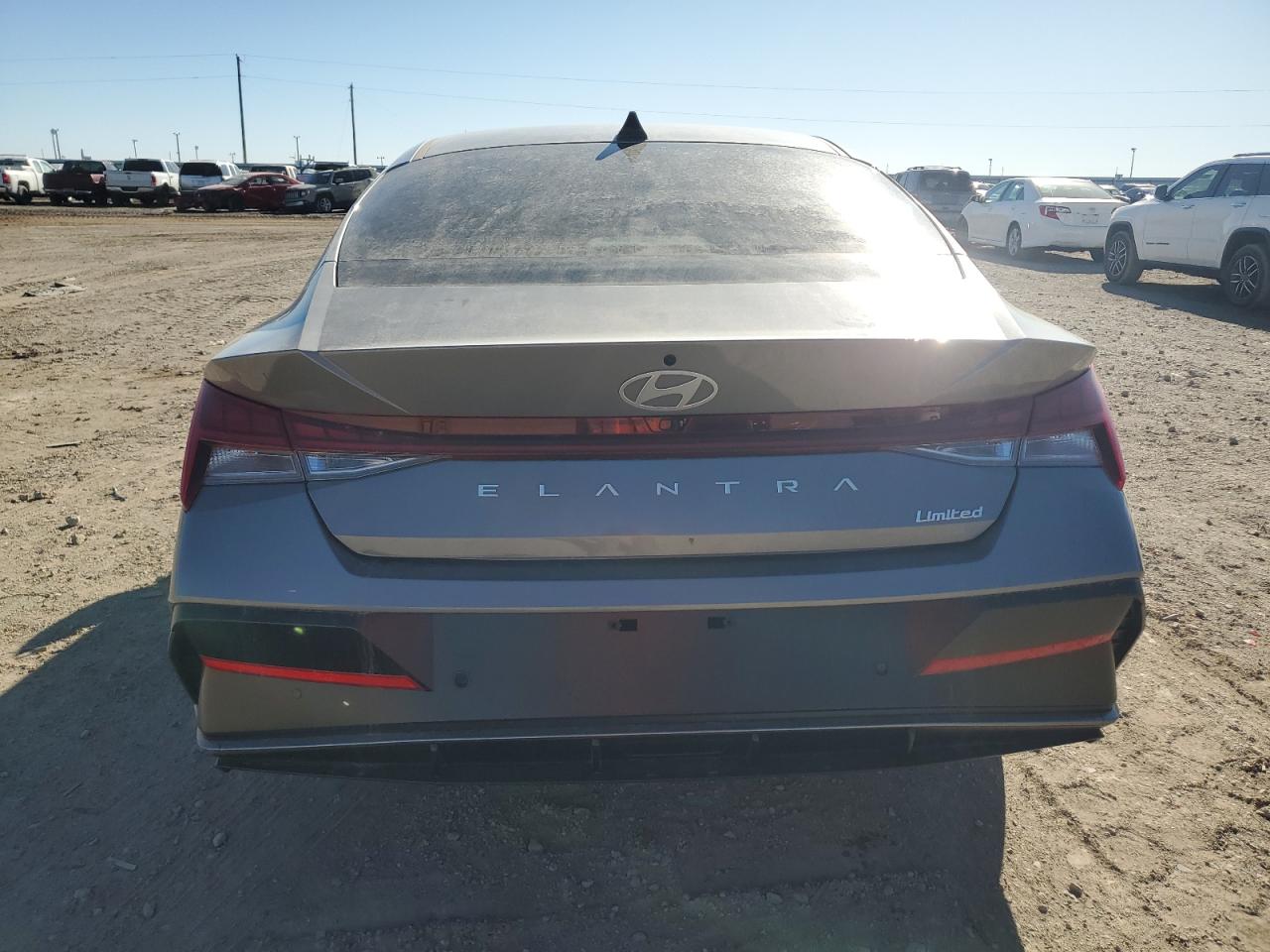 2024 HYUNDAI ELANTRA LIMITED VIN:KMHLP4DG0RU831555