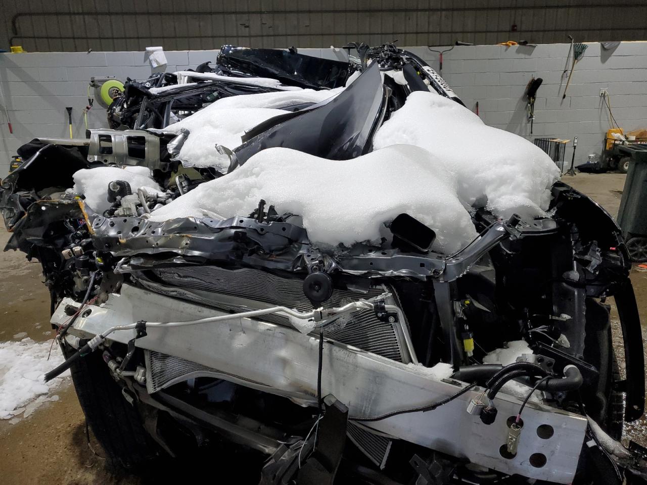 2024 TOYOTA RAV4 PRIME XSE VIN:JTMFB3FV4RD219834