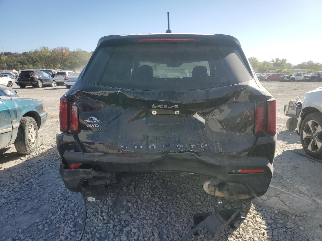2022 KIA SORENTO LX VIN:5XYRGDLC8NG150729