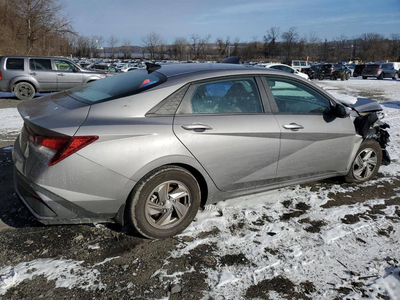 2024 HYUNDAI ELANTRA SE VIN:KMHLL4DG0RU782157