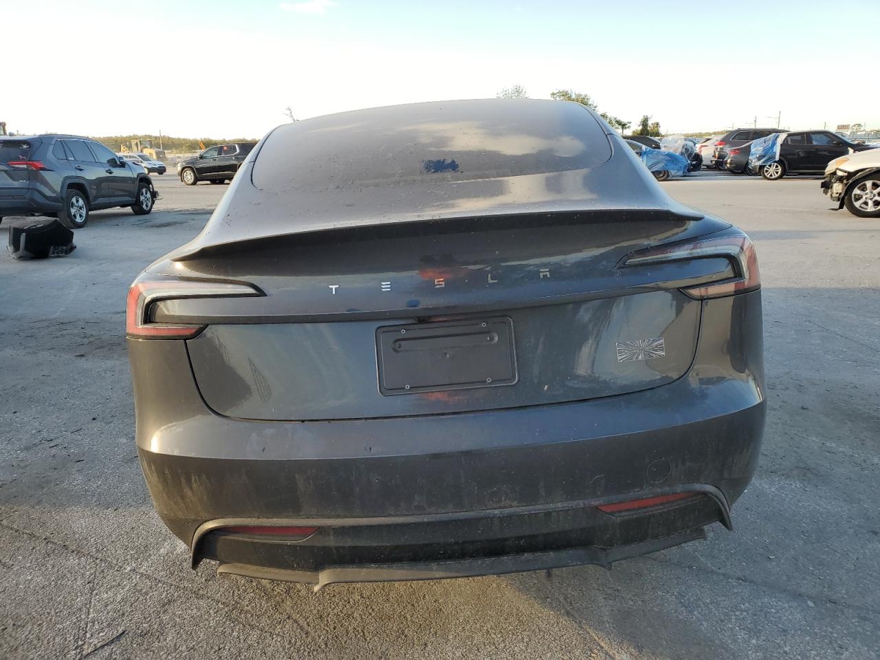 2024 TESLA MODEL 3  VIN:5YJ3E1ET2RF758458