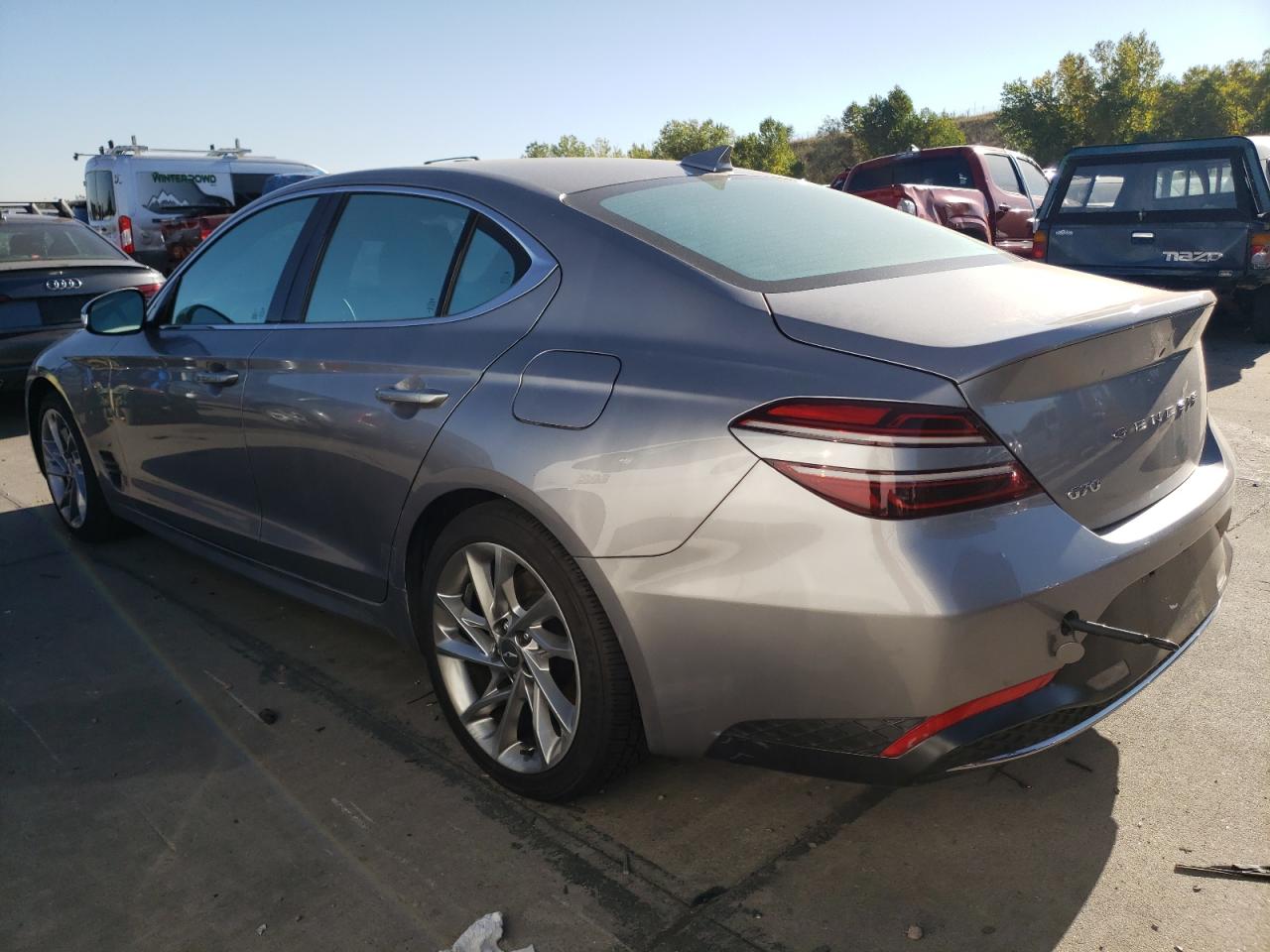 2022 GENESIS G70 BASE VIN:KMTG34TAXNU094665