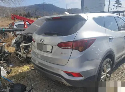 2016 Hyundai Santa FE KMHSW81UBGU686171 VIN:KMHSW81UBGU686171