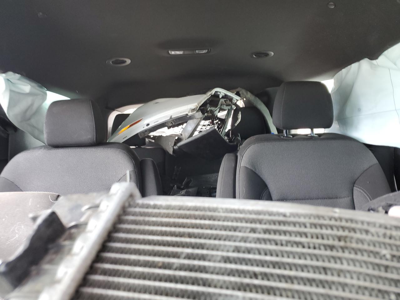 2022 CHEVROLET TRAVERSE LT VIN:1GNEVGKW9NJ102875