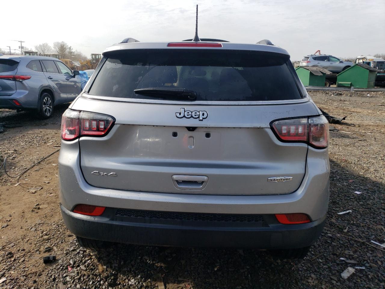 2022 JEEP COMPASS LATITUDE VIN:3C4NJDBB3NT121821