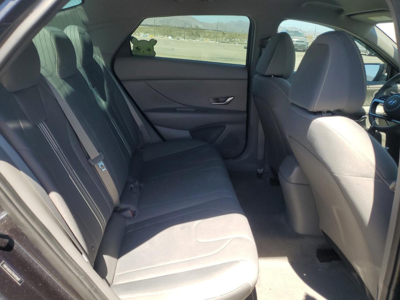 2022 HYUNDAI ELANTRA SEL VIN:5NPLM4AG7NH070609