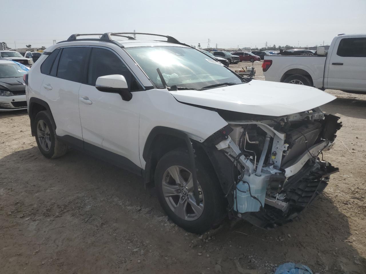 2023 TOYOTA RAV4 XLE VIN:2T3W1RFV6PW284237