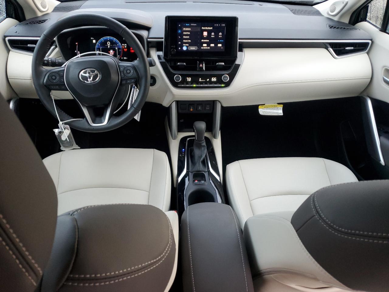 2024 TOYOTA COROLLA CROSS XLE VIN:7MUDAABGXRV099084