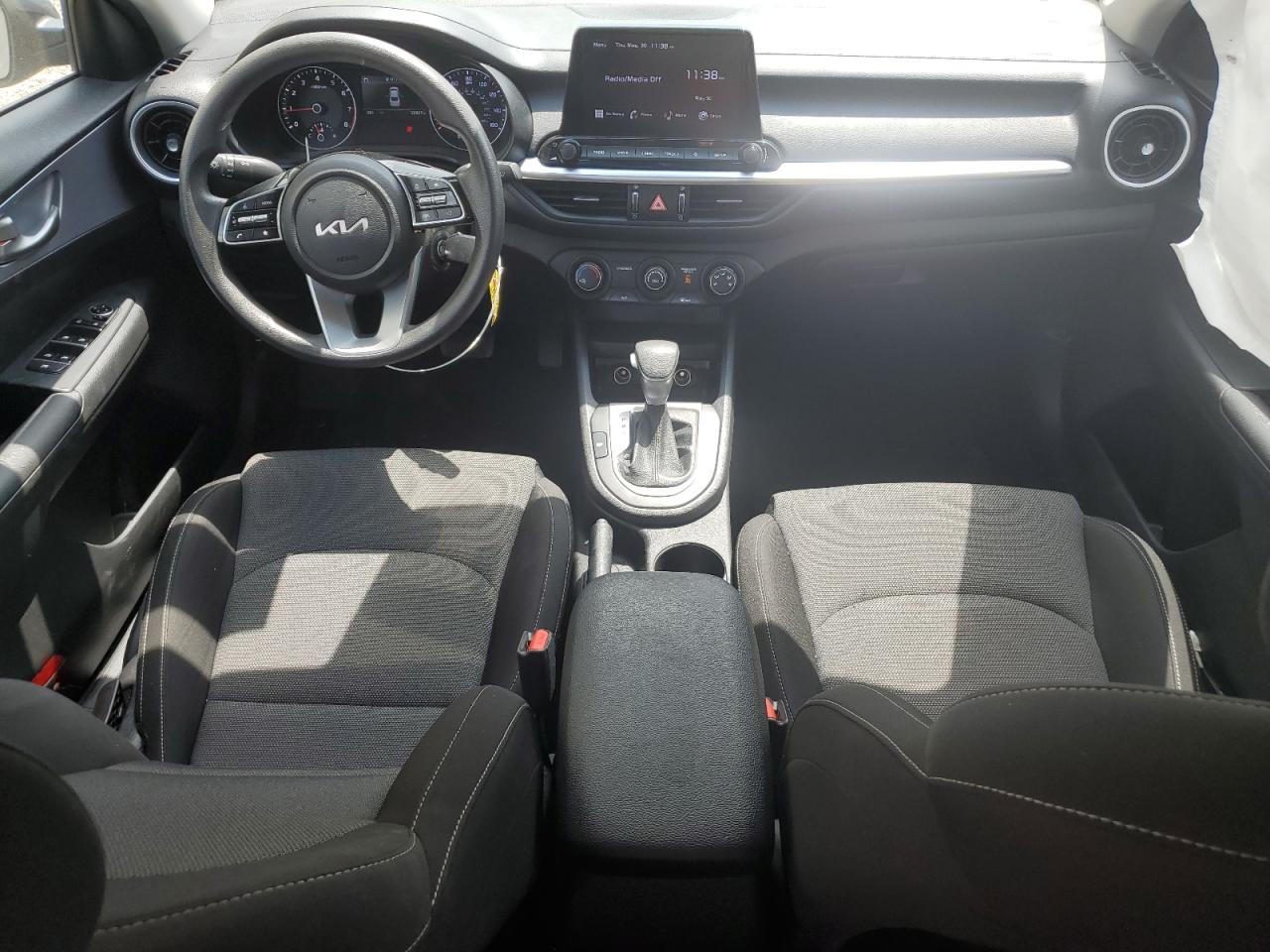 2022 KIA FORTE FE VIN:3KPF24ADXNE463694