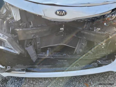 2016 Kia K5 KNAGS416BGA106841 VIN:KNAGS416BGA106841