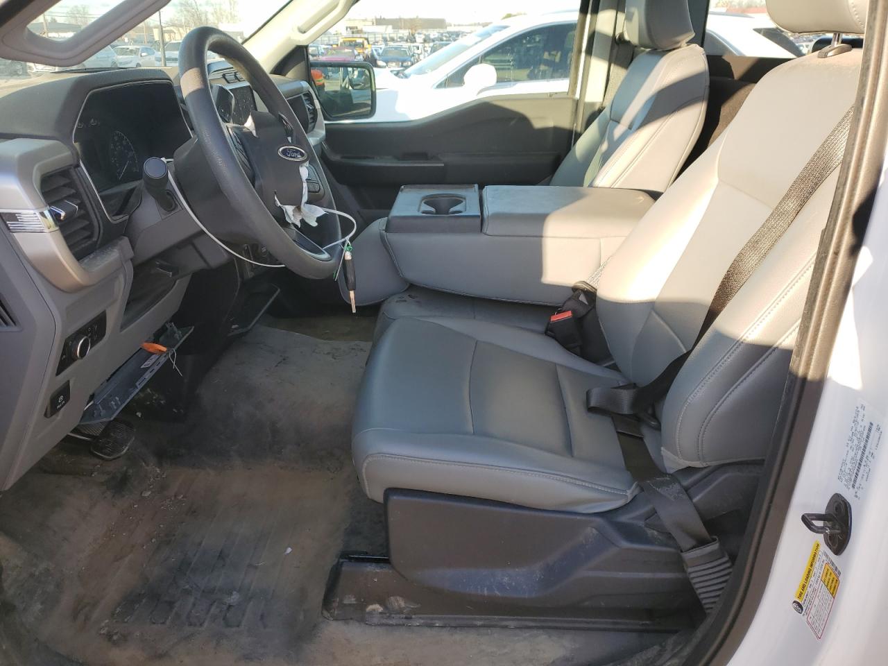 2023 FORD F150  VIN:1FTMF1C59PKE40505