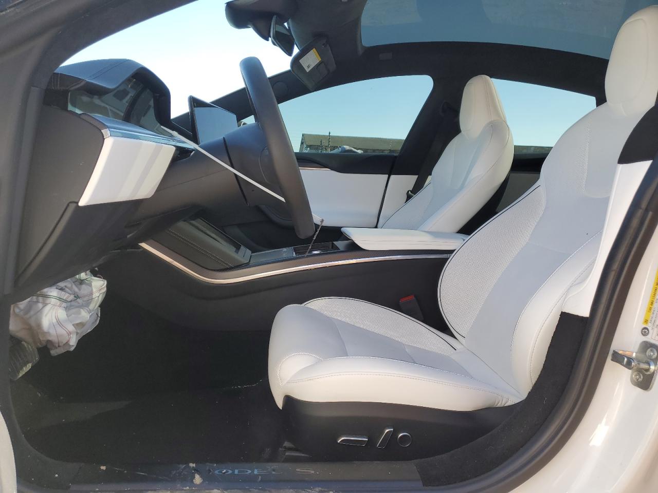 2023 TESLA MODEL S  VIN:5YJSA1E60PF527153