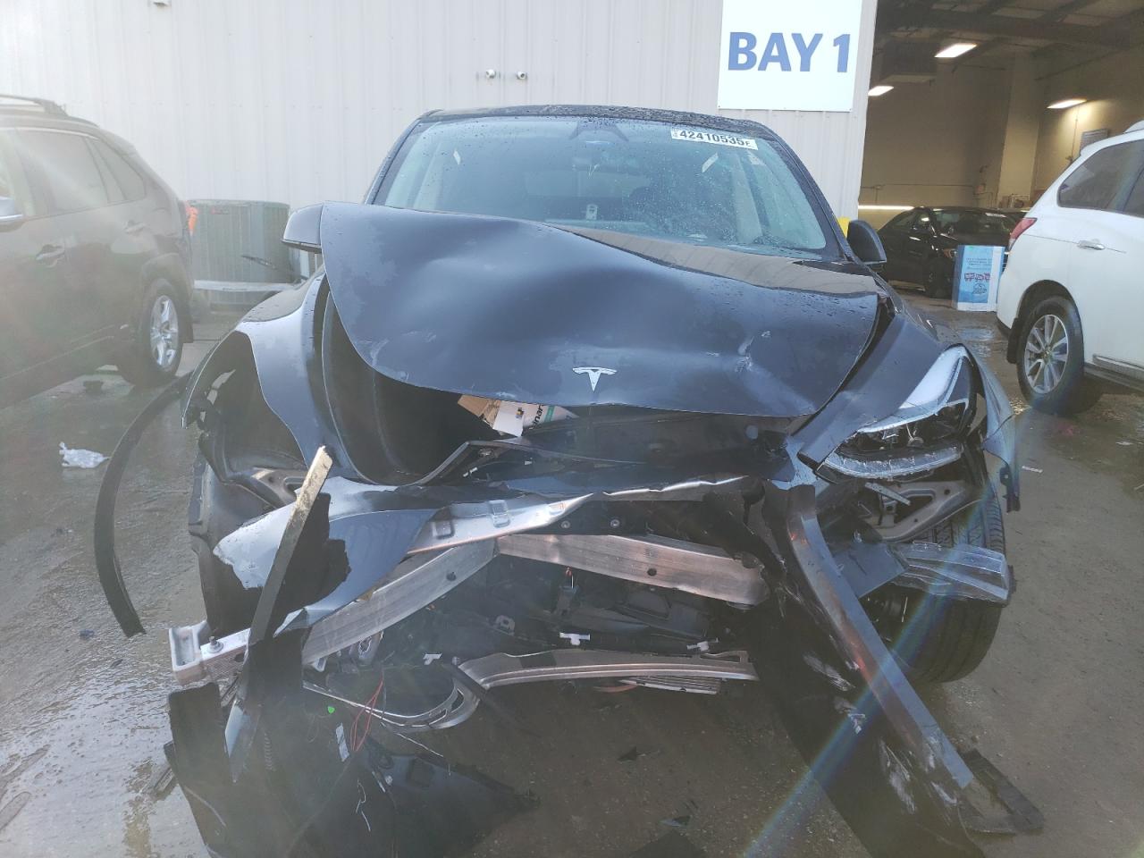 2024 TESLA MODEL Y  VIN:7SAYGDED3RF051964