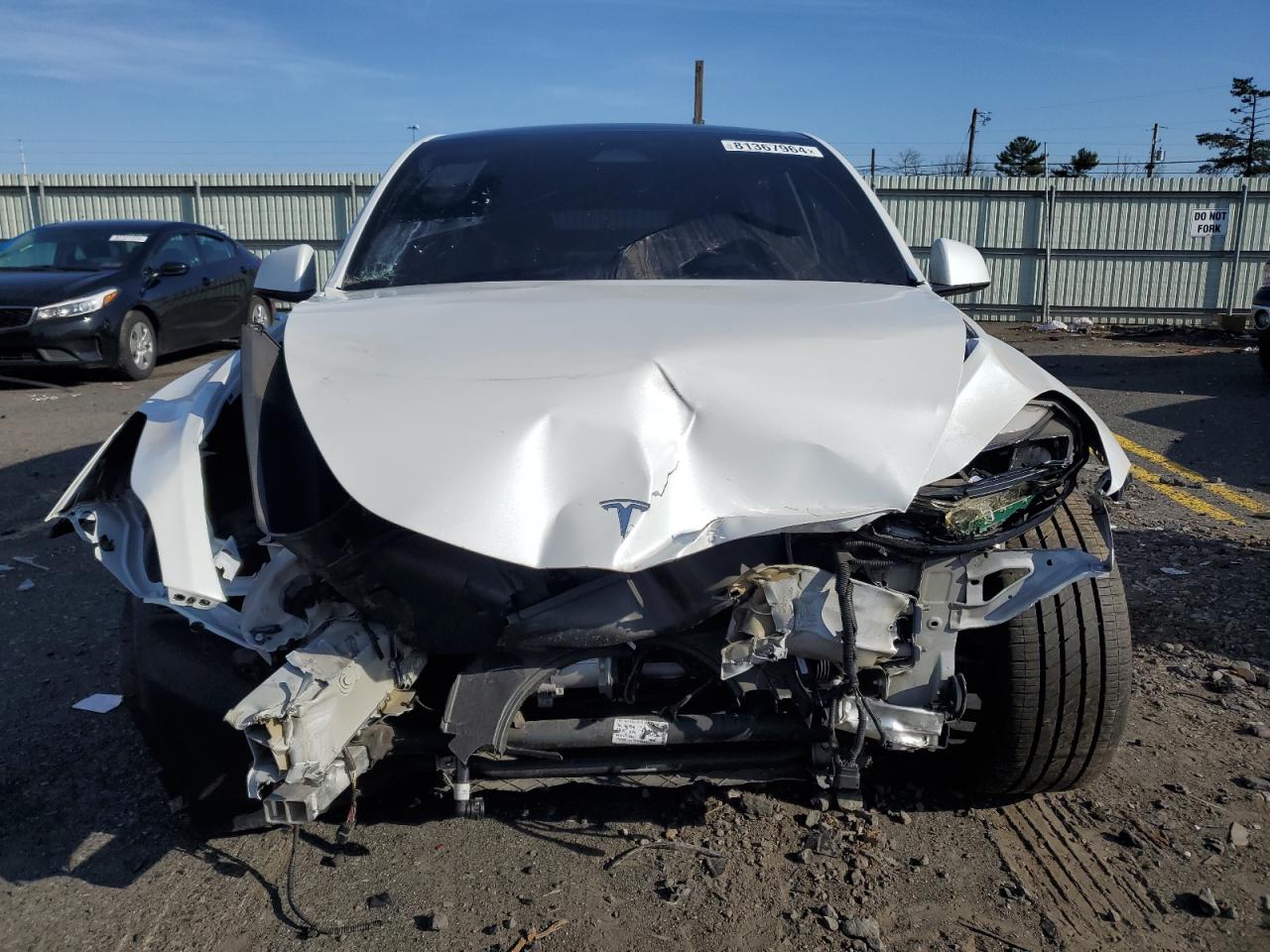2024 TESLA MODEL Y  VIN:7SAYGAEE8RF037176