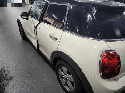 2020 MINI Cooper VIN: