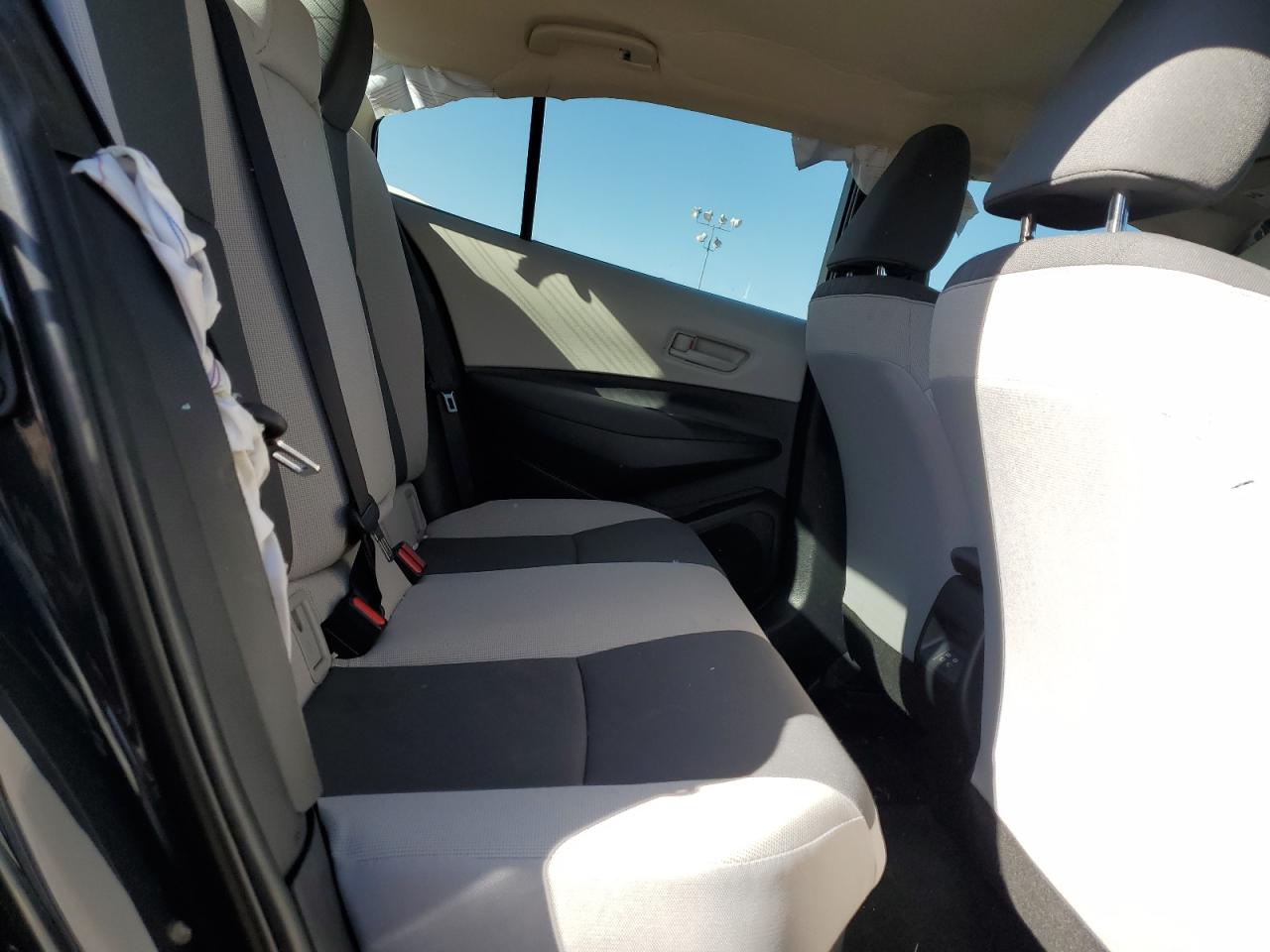 2023 TOYOTA COROLLA LE VIN:JTDBCMFE4P3004300