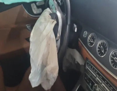 2019 Mercedes-Benz E 220 VIN: