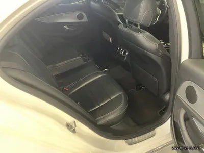 2019 Mercedes-Benz E 300 VIN: