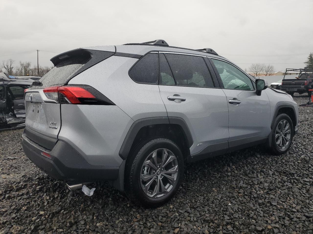 2024 TOYOTA RAV4 XLE PREMIUM VIN:2T3B6RFV6RW066043