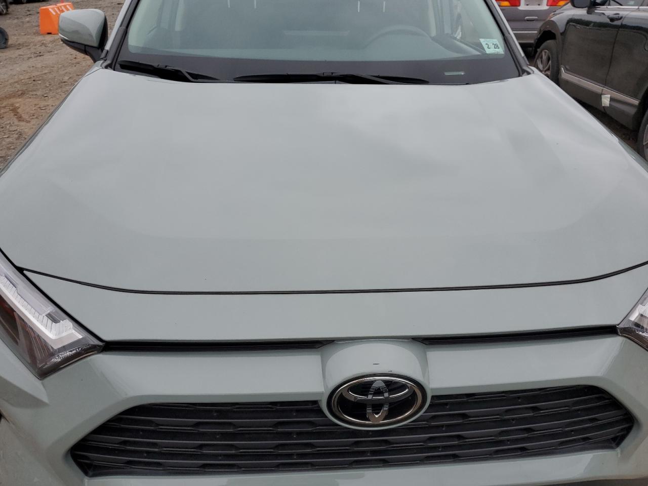 2023 TOYOTA RAV4 XLE VIN:2T3P1RFV9PW354902