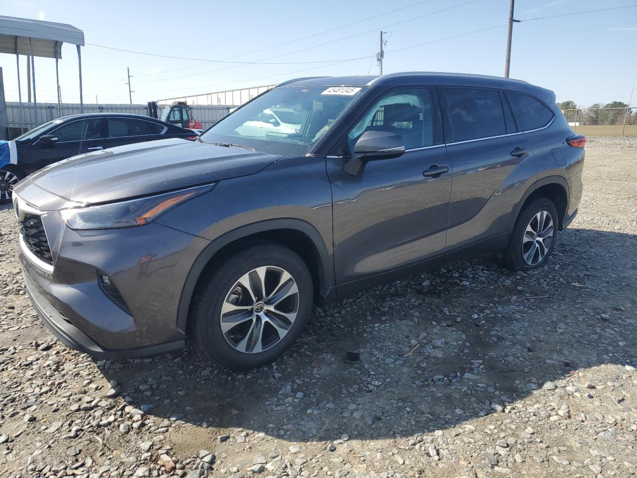 2022 TOYOTA HIGHLANDER XLE VIN:5TDHZRAH4NS545270
