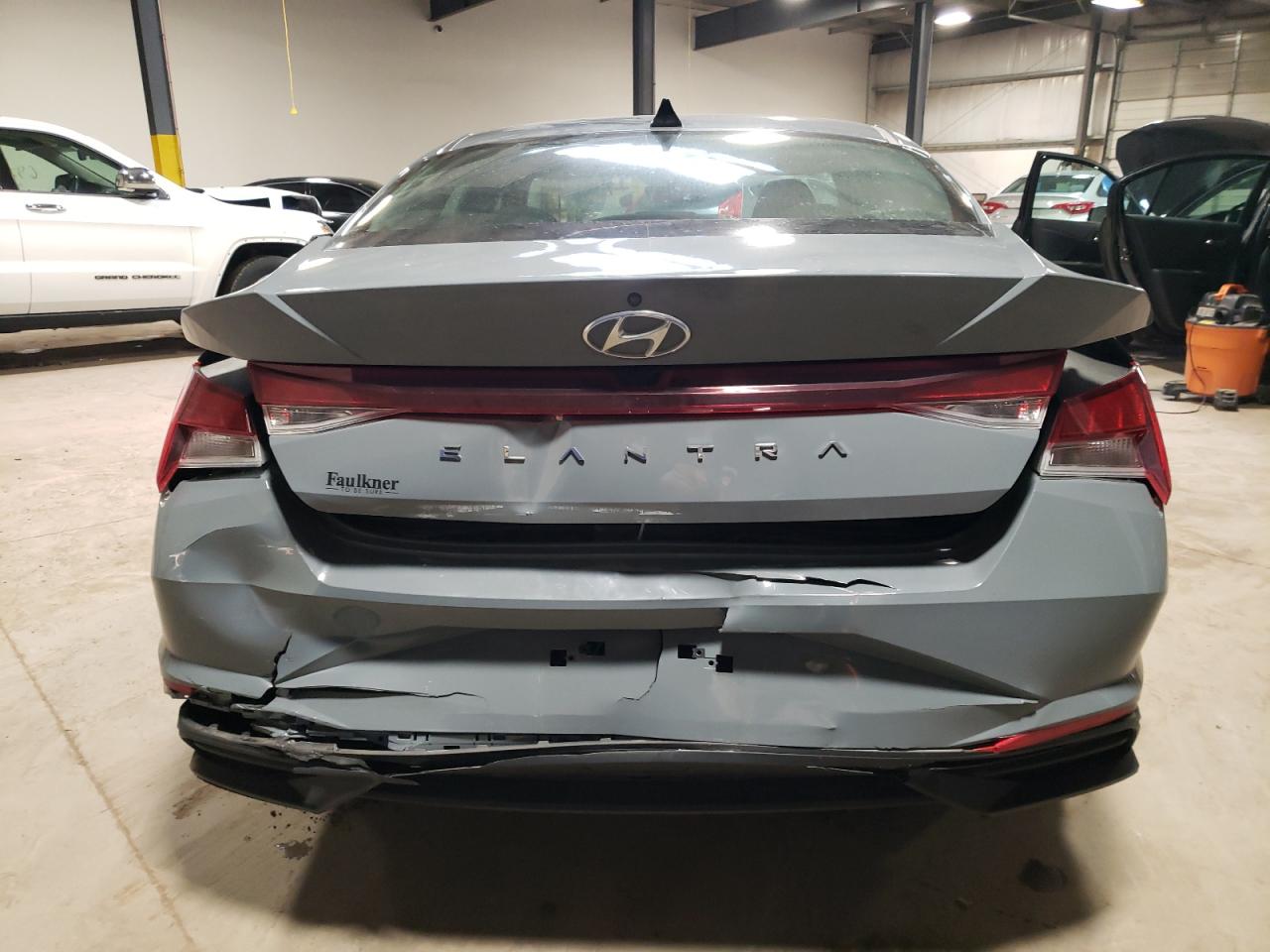 2022 HYUNDAI ELANTRA SEL VIN:KMHLM4AG3NU316735