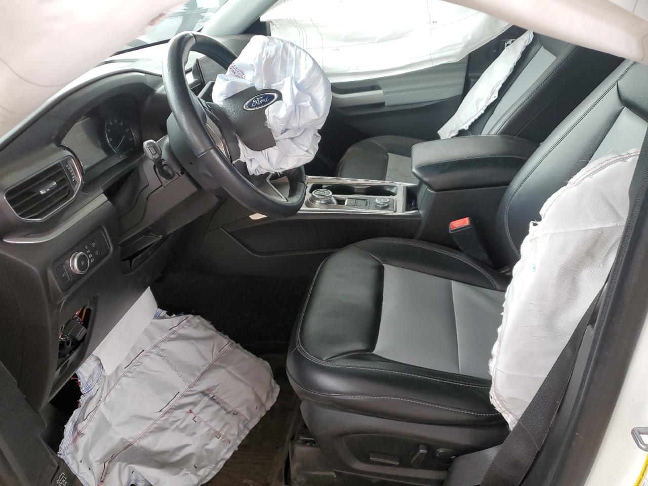 2022 FORD EXPLORER XLT VIN:1FMSK8DH5NGC02635