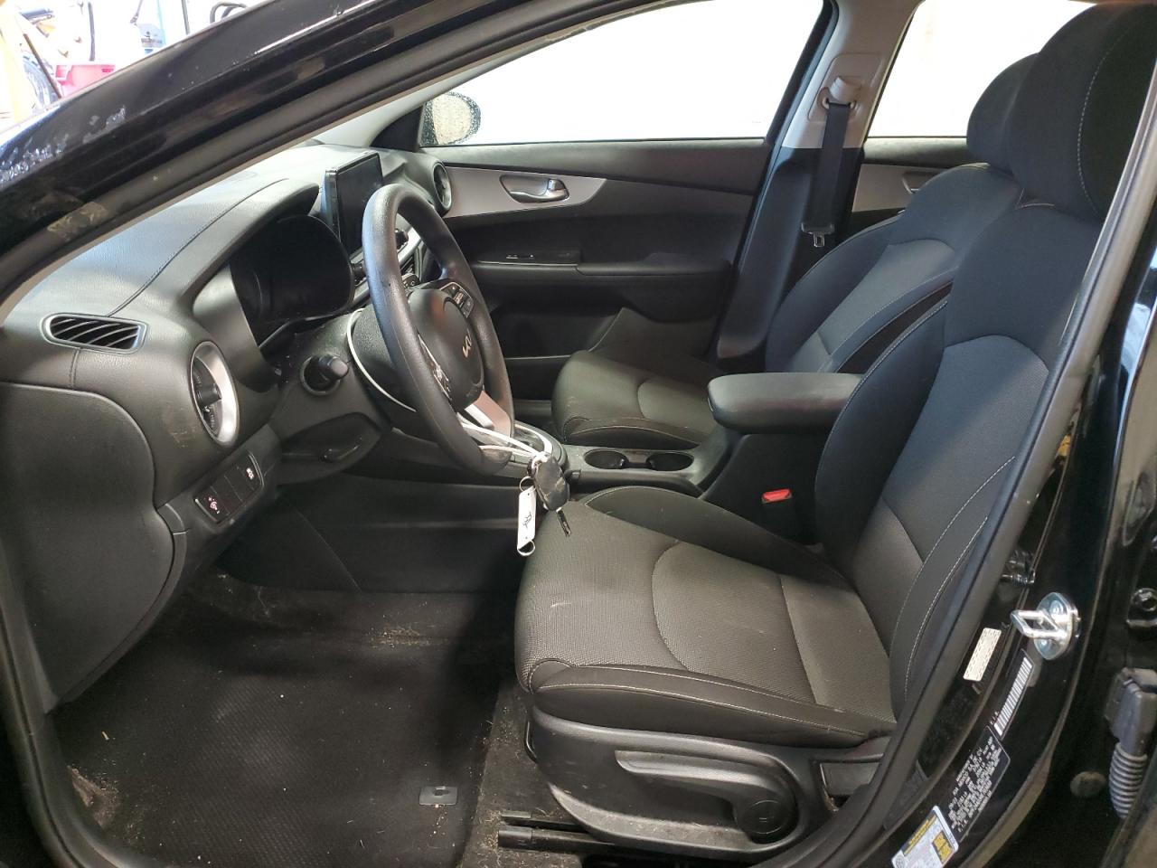 2024 KIA FORTE LX VIN:3KPF24AD3RE703688