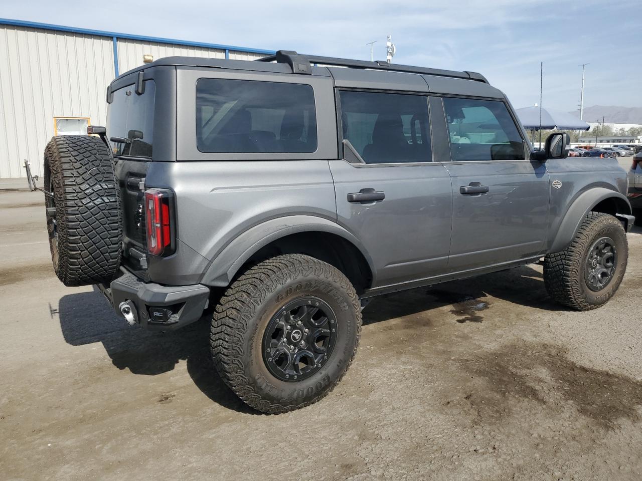 2022 FORD BRONCO BASE VIN:1FMEE5DP4NLB75235