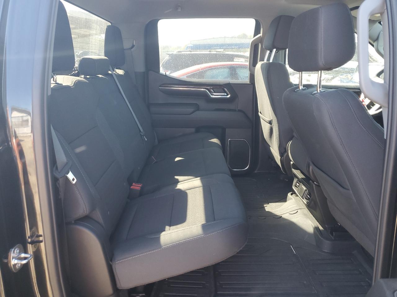 2024 GMC SIERRA K1500 SLE VIN:1GTUUBED8RZ245702