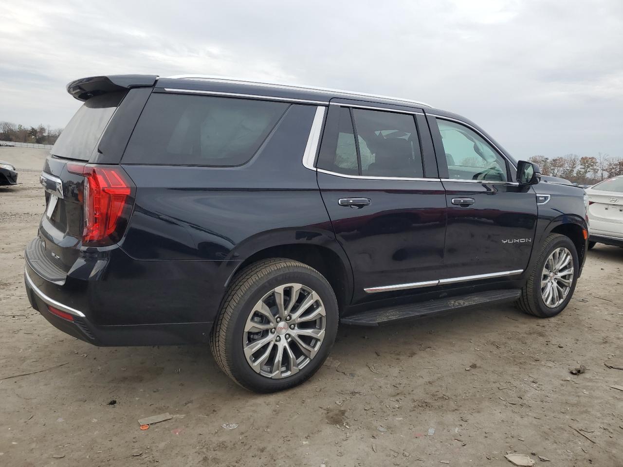 2023 GMC YUKON SLT VIN:1GKS2BKDXPR508789