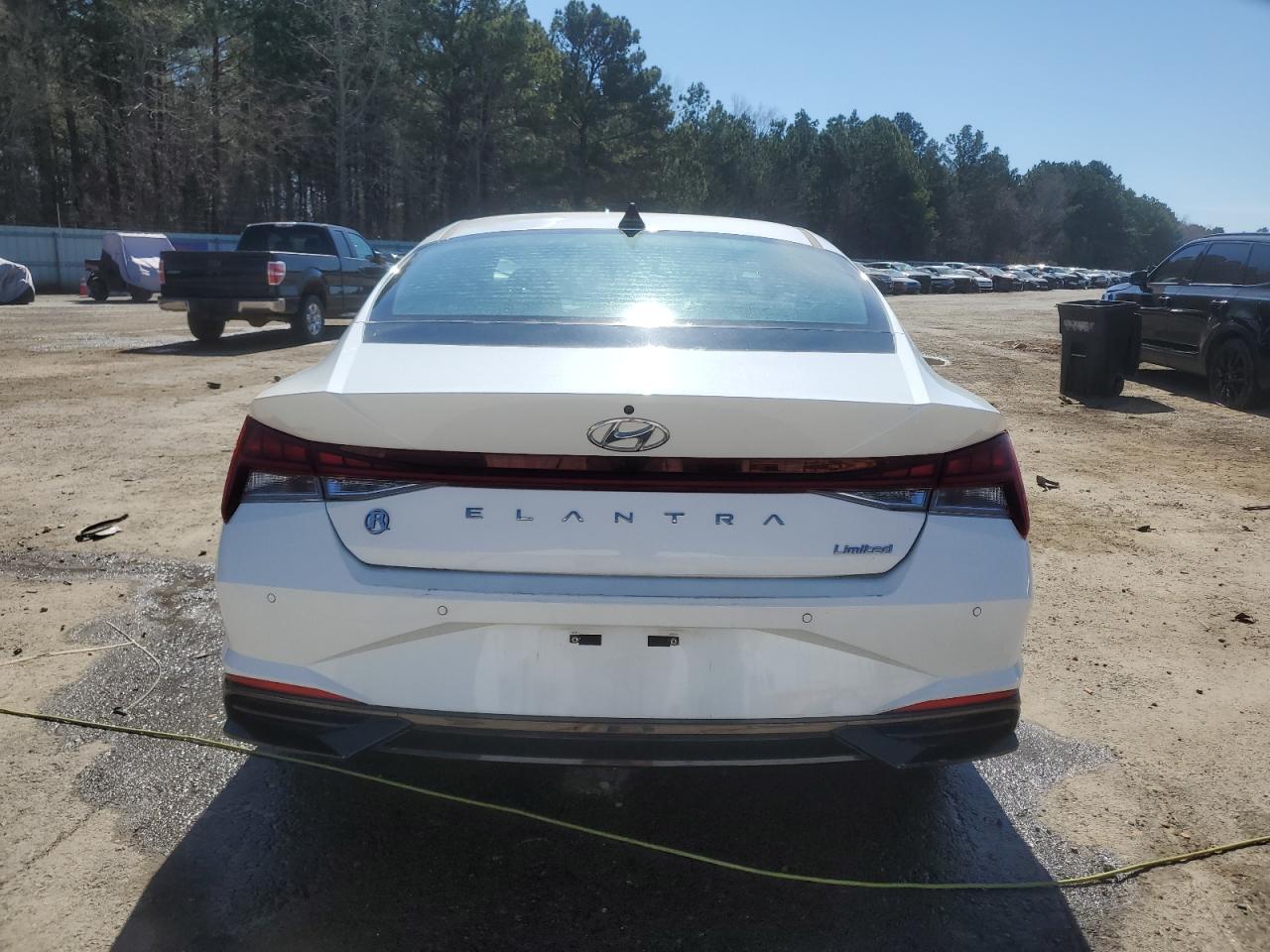 2023 HYUNDAI ELANTRA LIMITED VIN:5NPLP4AG1PH097203