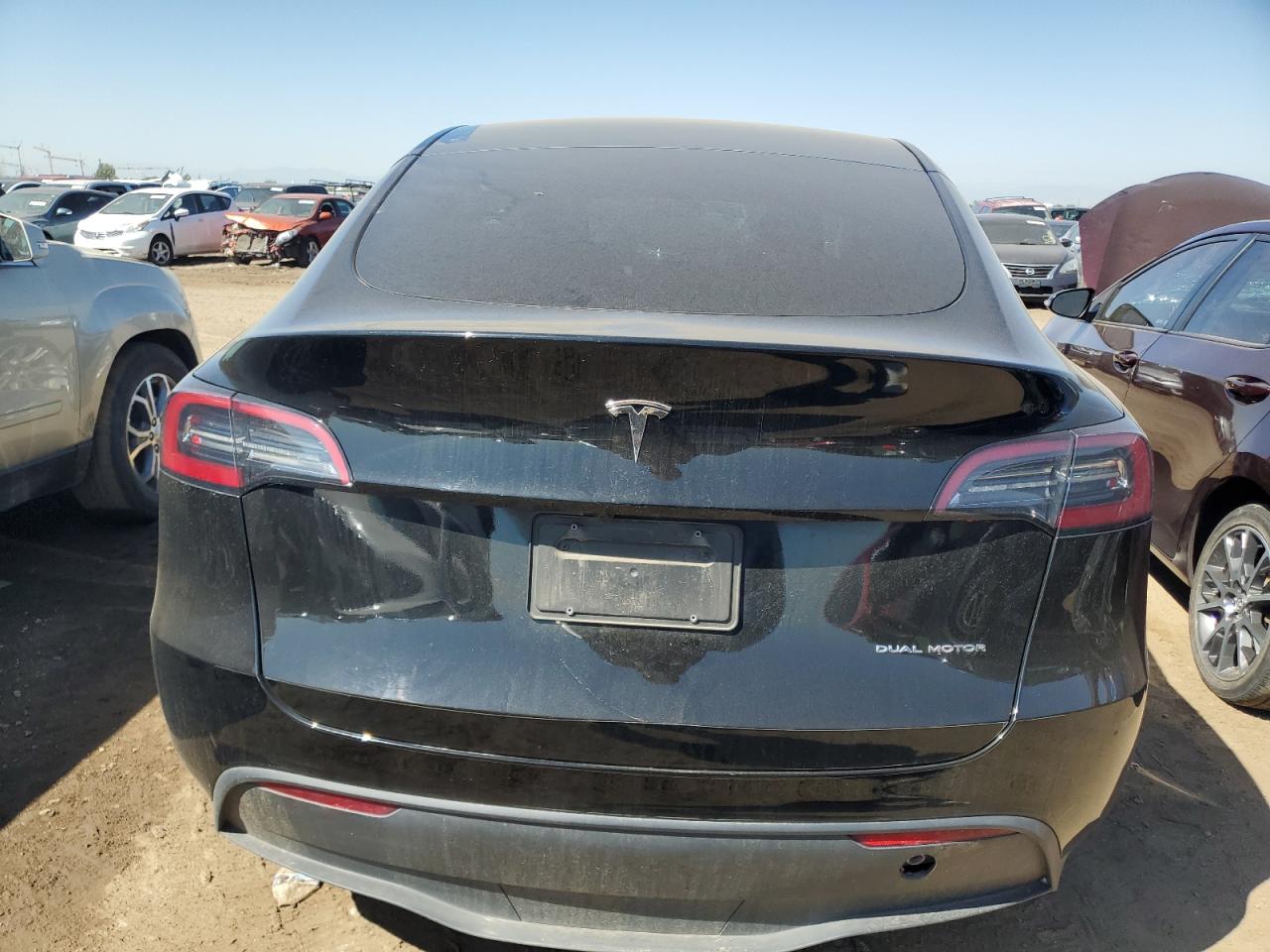 2023 TESLA MODEL Y  VIN:7SAYGDEE7PF844707