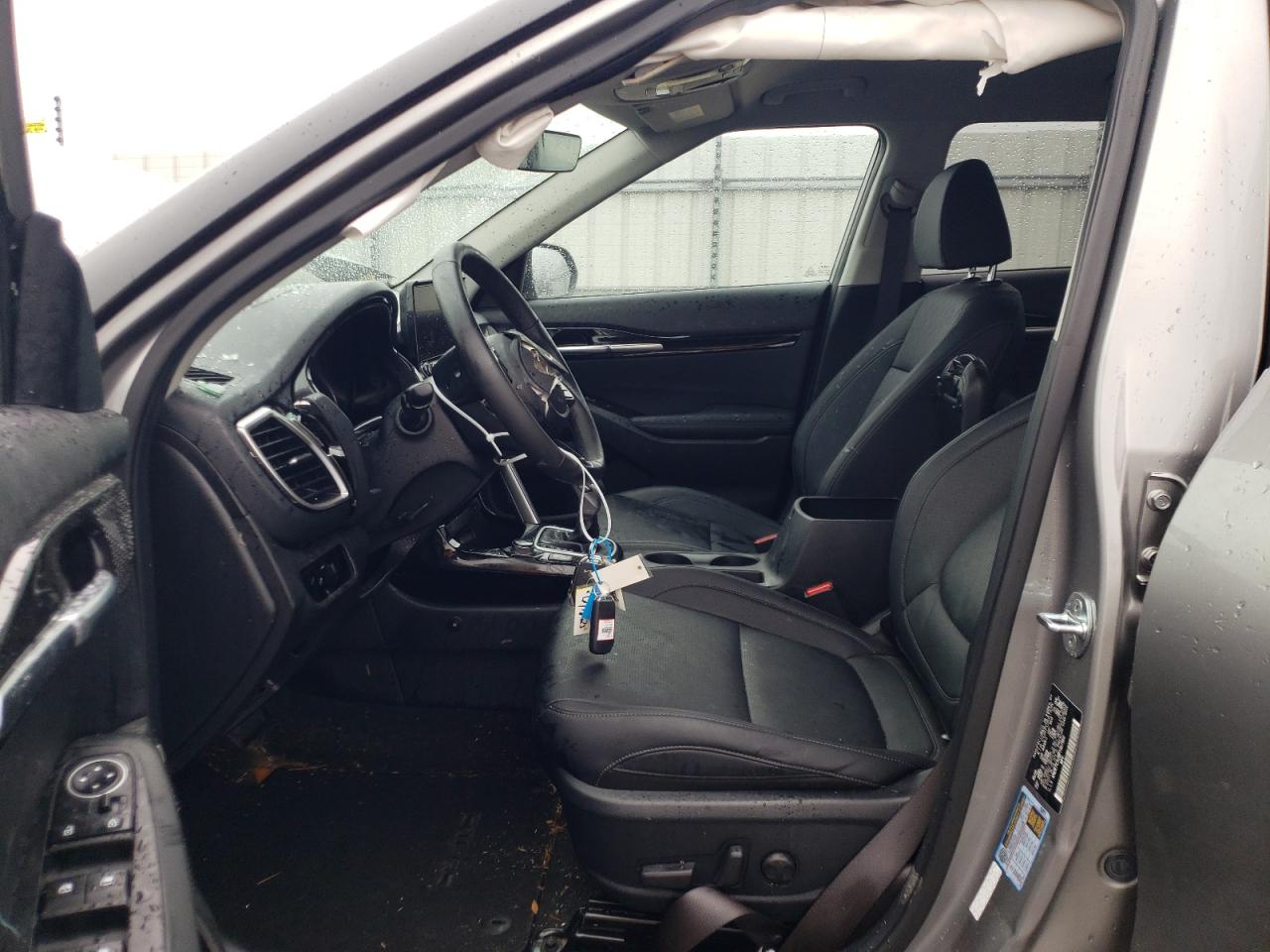 2023 KIA SELTOS SX VIN:KNDETCA28P7357569