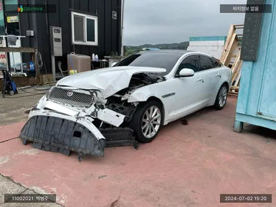 2018 Jaguar XJ SAJAA1290HNW06692 VIN:SAJAA1290HNW06692