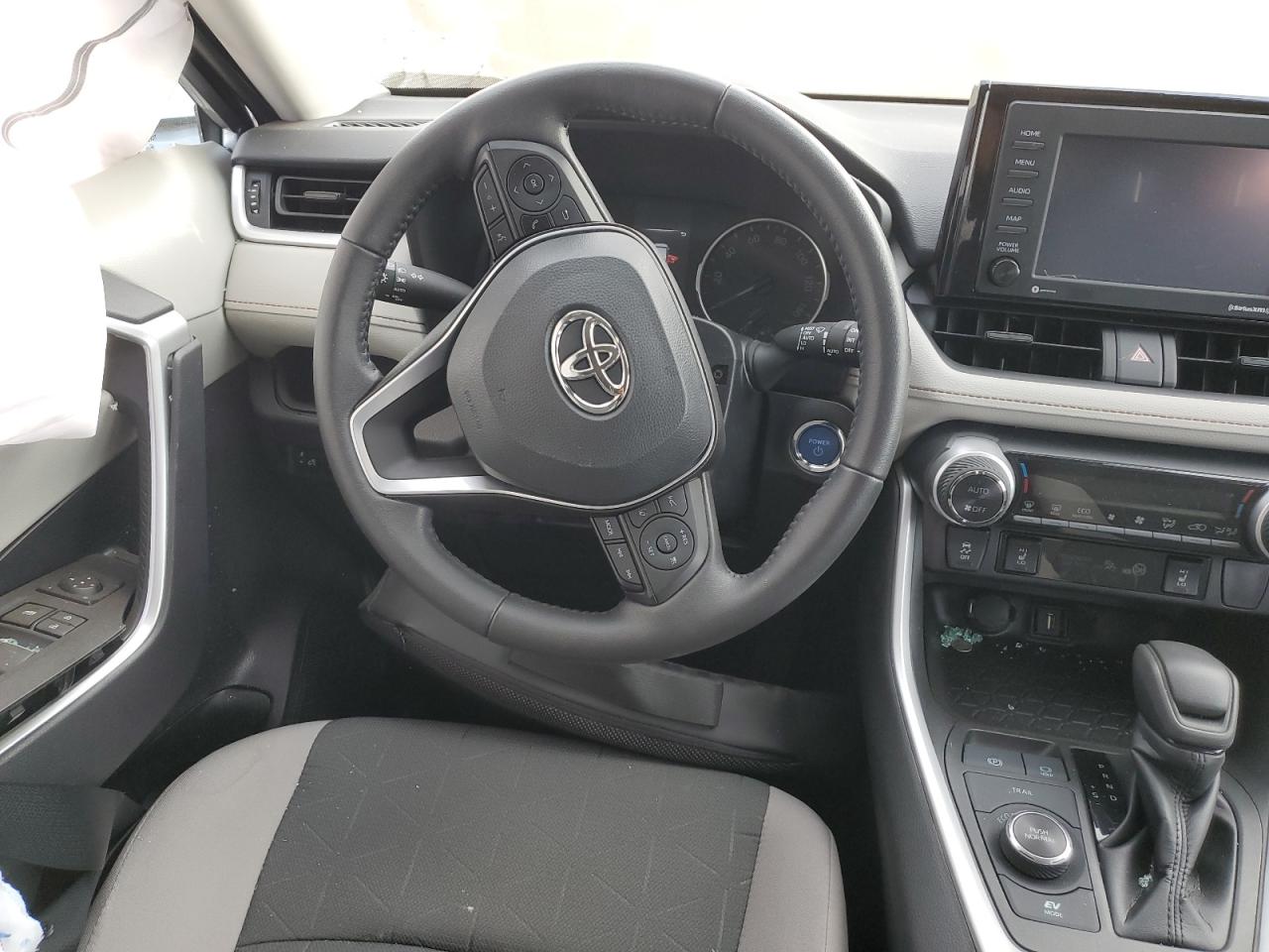 2022 TOYOTA RAV4 XLE VIN:2T3RWRFVXNW141268