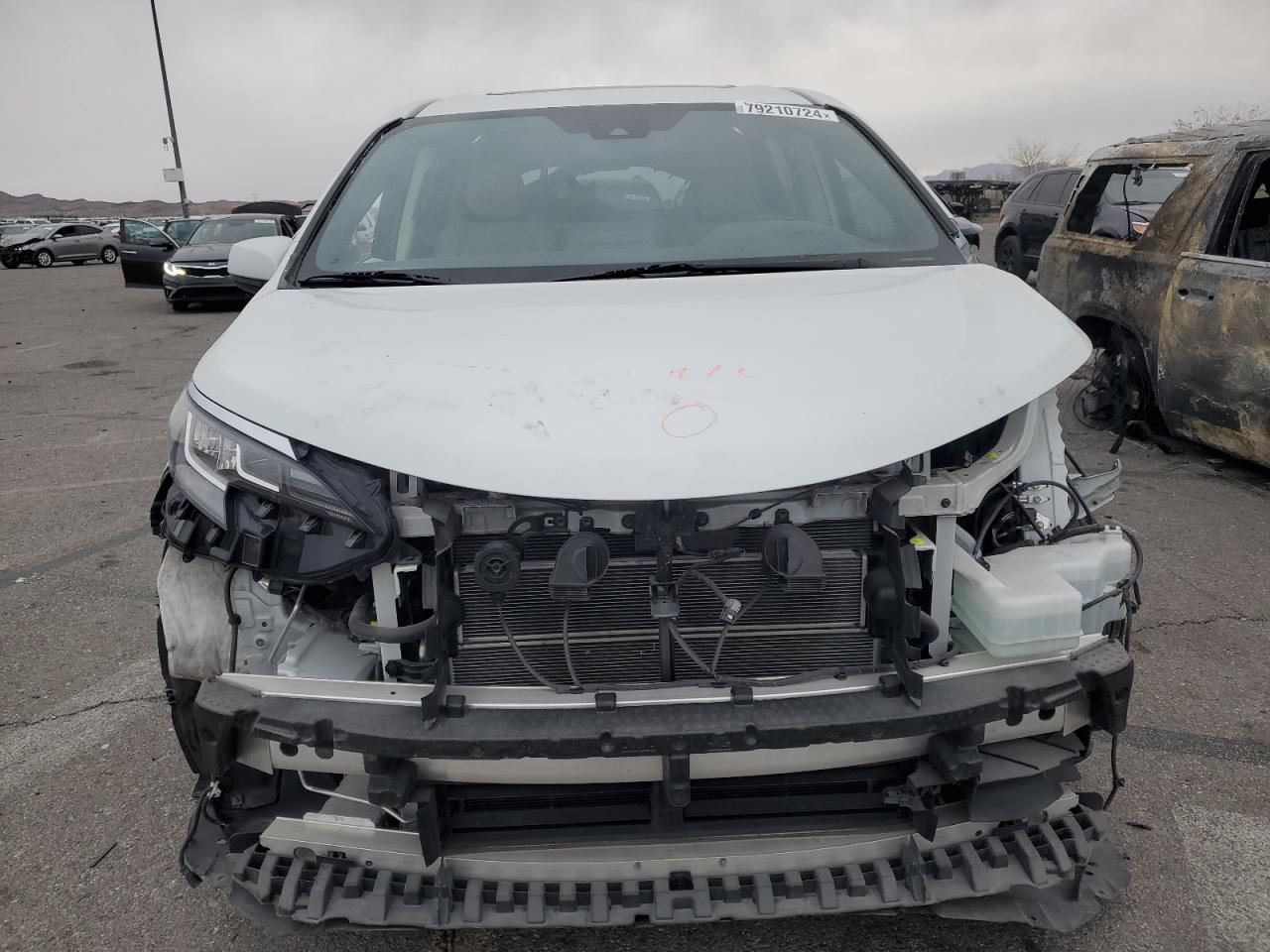 2022 TOYOTA SIENNA XLE VIN:5TDJRKEC2NS133436