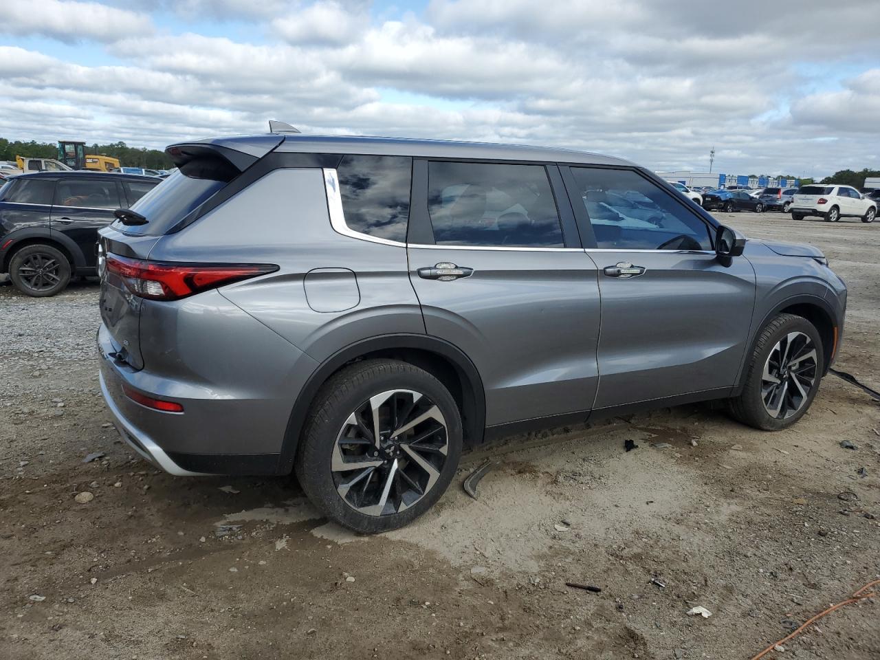 2023 MITSUBISHI OUTLANDER SE VIN:JA4J3UA86PZ026514
