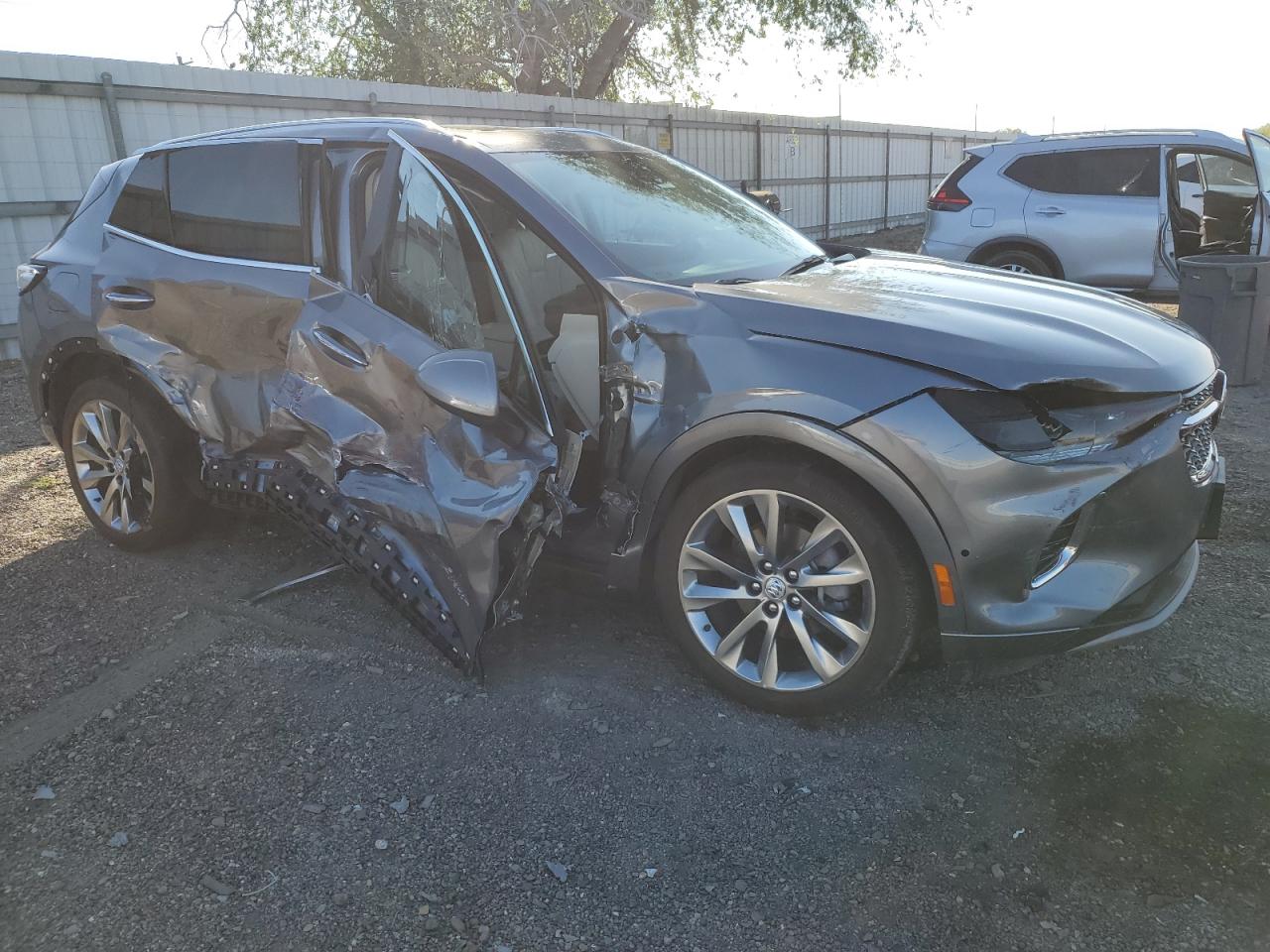 2022 BUICK ENVISION AVENIR VIN:LRBFZRR44ND120585