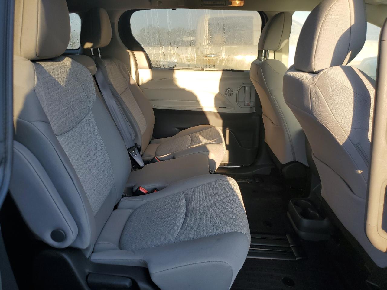 2023 TOYOTA SIENNA LE VIN:5TDKSKFC7PS095048