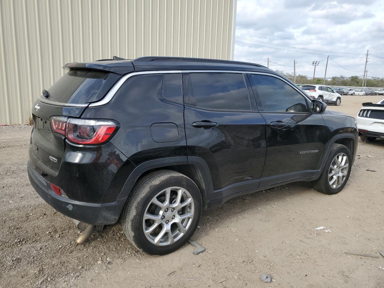 2023 JEEP COMPASS LATITUDE LUX VIN:3C4NJDFN5PT528174