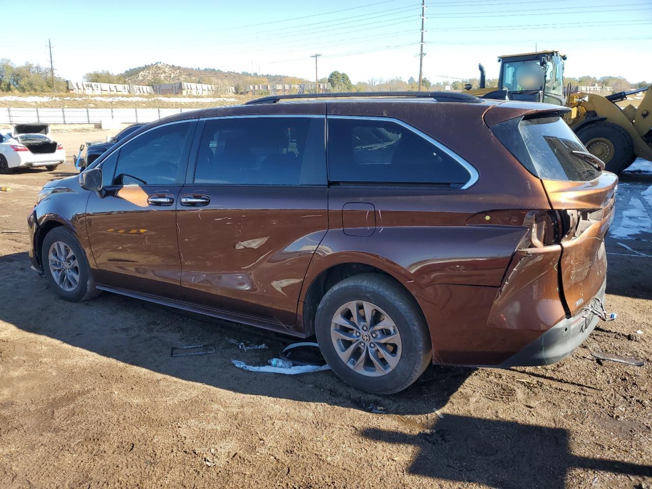 2023 TOYOTA SIENNA XLE VIN:5TDYSKFC7PS090068